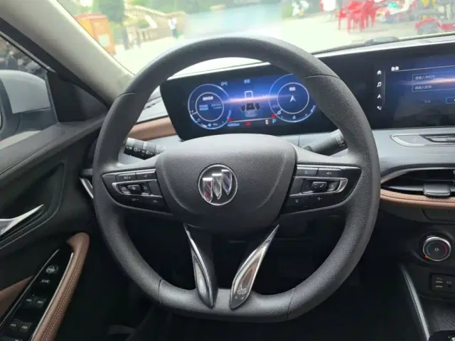 Buick Verano — Фото автомобиля 10