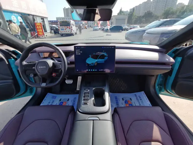 Xiaomi SU7 — Фото автомобиля 9