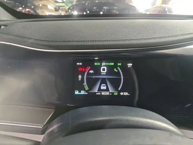 BYD Qin PLUS — Фото автомобиля 11