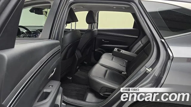 Hyundai Tucson NX4 — Фото автомобиля 12