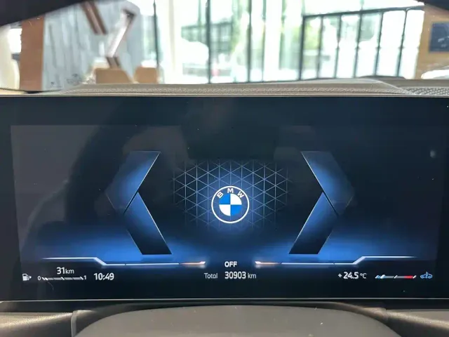 BMW 3 Series — Фото автомобиля 10