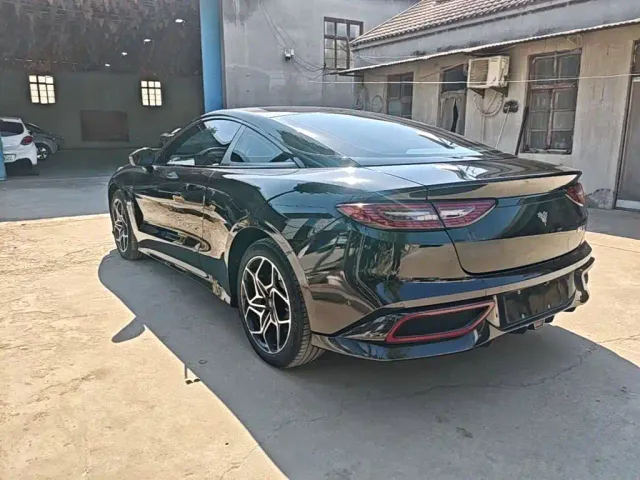Hozon Neta GT — Фото автомобиля 4