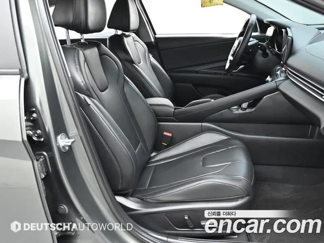 Hyundai AVANTE Avante (CN7) — Фото автомобиля 10