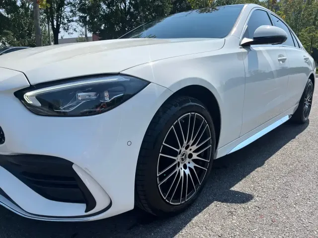 Mercedes-Benz C-Class — Фото автомобиля 4