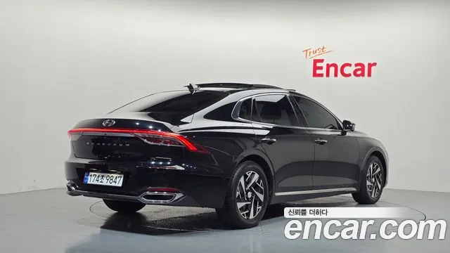 Hyundai Grandeur (New) Hybrid — Фото автомобиля 2