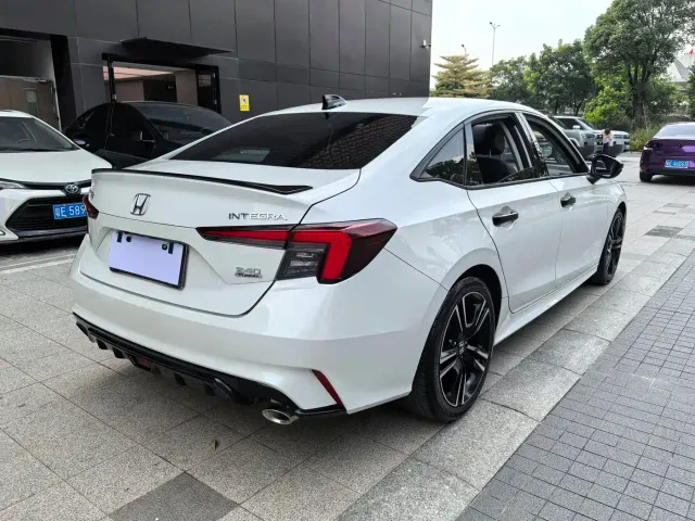 Honda Integra — Фото автомобиля 4