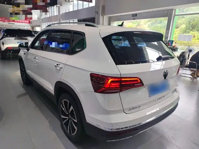Volkswagen Tharu — Фото автомобиля 4