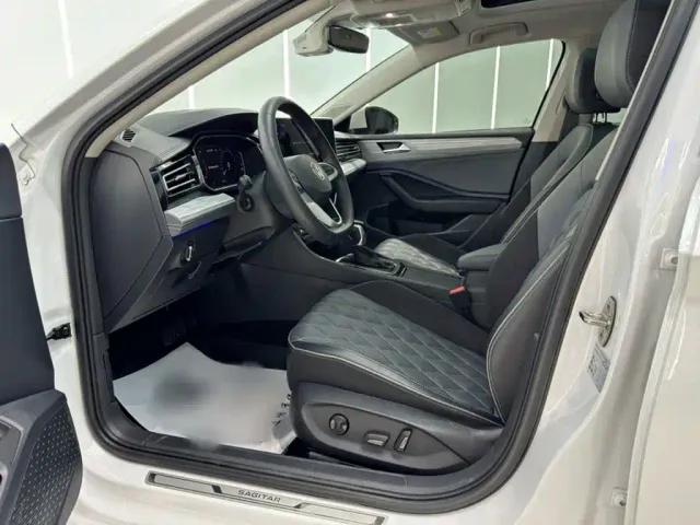 Volkswagen Sagitar — Фото автомобиля 11