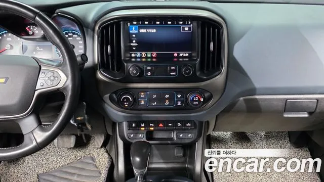 Chevrolet Colorado — Фото автомобиля 14