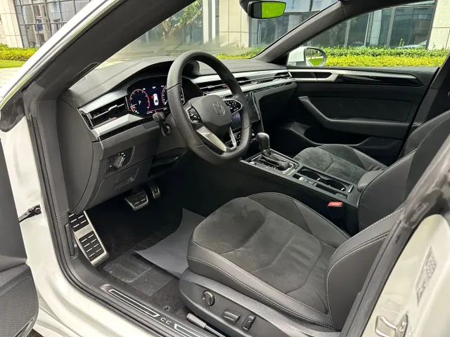 Volkswagen CC — Фото автомобиля 4