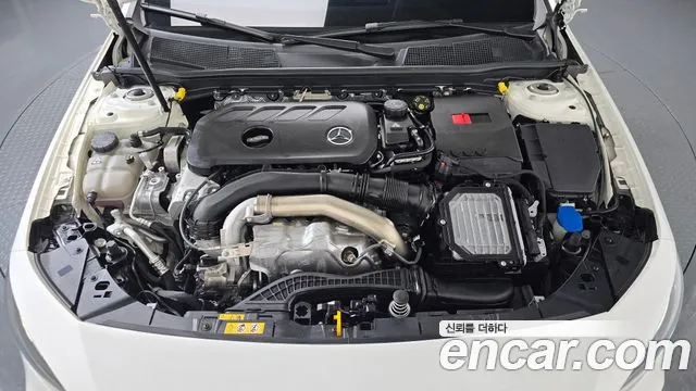 Mercedes-Benz A-Class W177 — Фото автомобиля 9