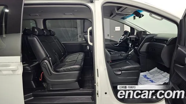 Hyundai Staria Staria Tourer 11 мест — Фото автомобиля 12