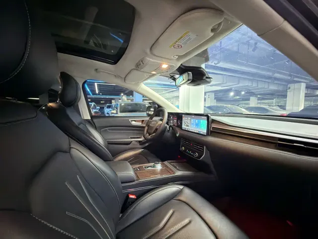 Ford Edge — Фото автомобиля 11