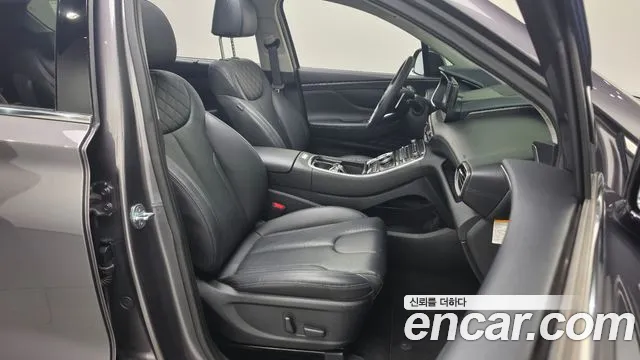 Hyundai Santafe — Фото автомобиля 11