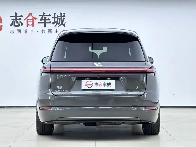 Li Auto L9 — Фото автомобиля 4