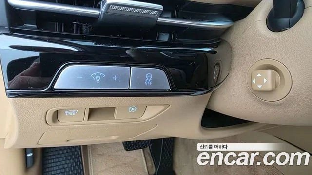 Genesis G80 RG3 — Фото автомобиля 14