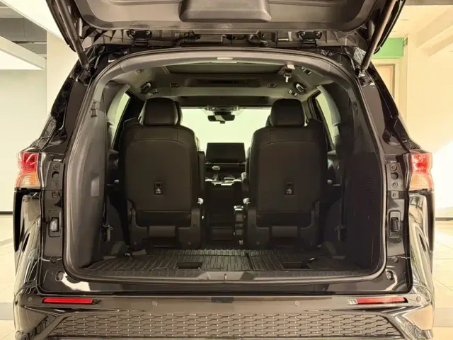 Toyota Granvia — Фото автомобиля 6