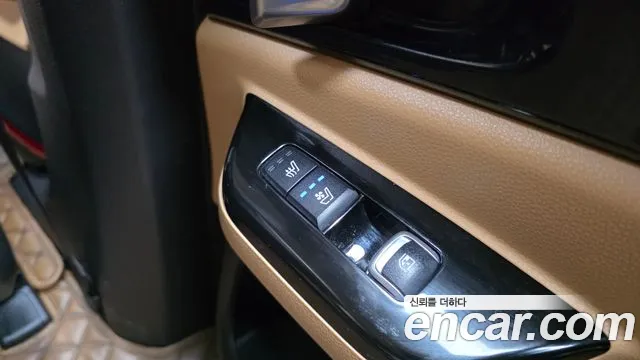 Kia Carnival 4th Gen — Фото автомобиля 18