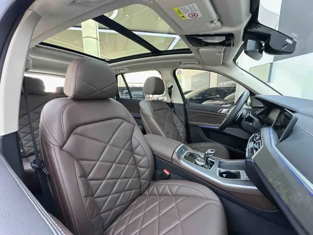 BMW X5 — Фото автомобиля 9
