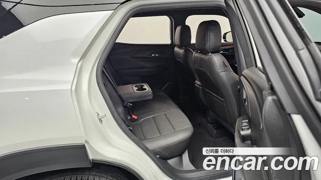 Chevrolet Trailblazer — Фото автомобиля 17