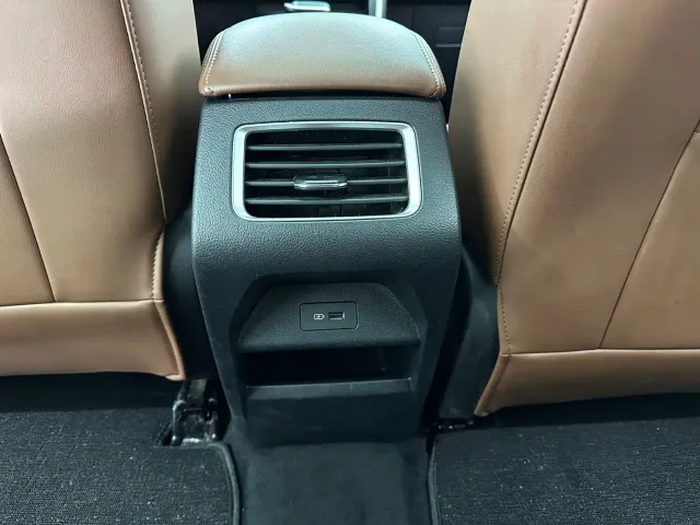 Geely Vision X6 — Фото автомобиля 12