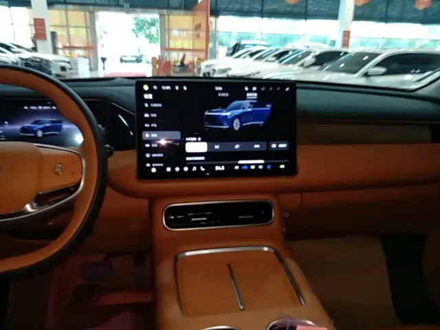 GAC Trumpchi Xiangwang S9 — Фото автомобиля 12