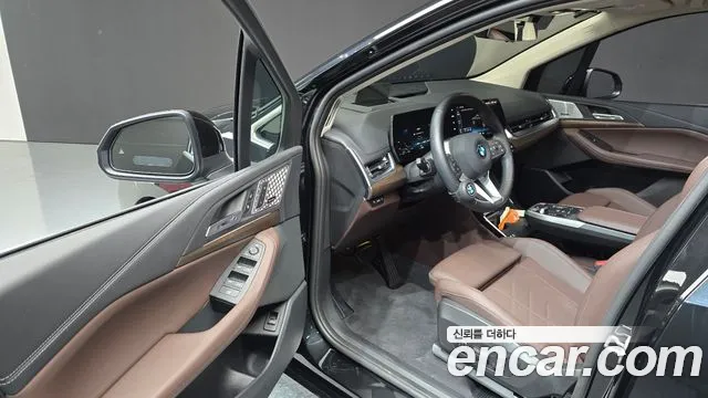 BMW 2-Series — Фото автомобиля 9