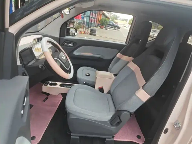 Wuling Hongguang Mini EV — Фото автомобиля 12