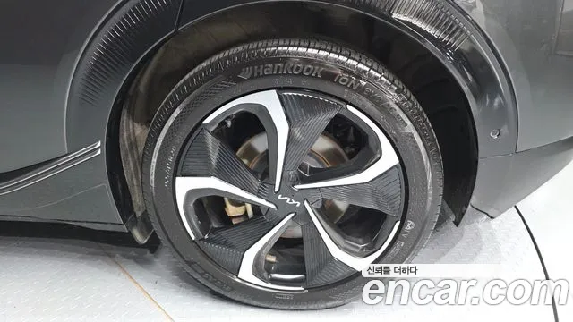 Kia EV6 — Фото автомобиля 17