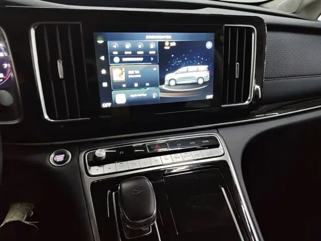 GAC Trumpchi M8 — Фото автомобиля 12