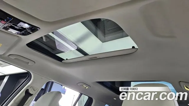Hyundai Santa Fe MX5 — Фото автомобиля 22