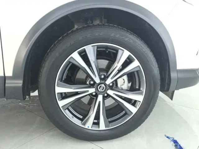 Nissan Qashqai — Фото автомобиля 6