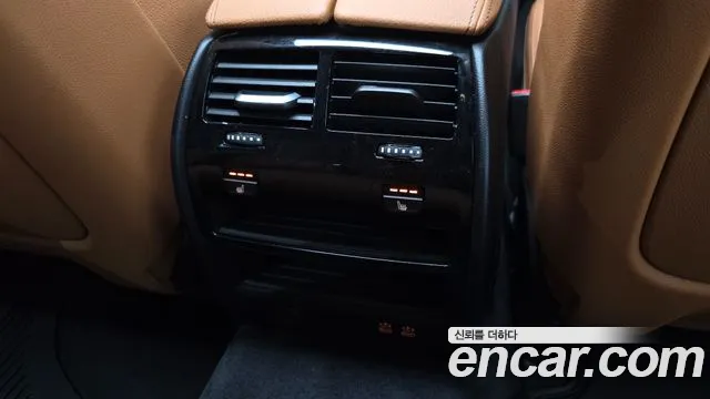 BMW 5-Series — Фото автомобиля 14