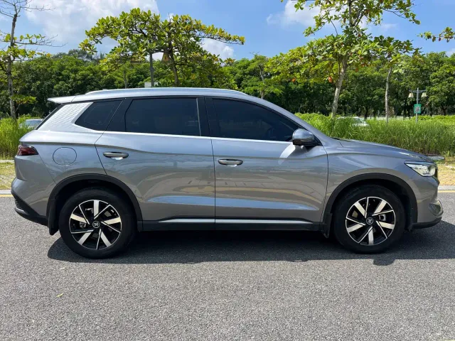 BYD Song Pro — Фото автомобиля 5