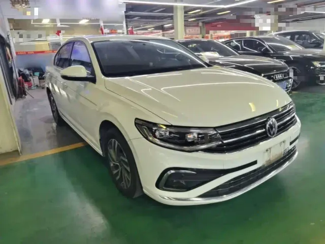 Volkswagen Bora — Фото автомобиля 3