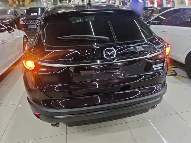 Mazda CX-4 — Фото автомобиля 5