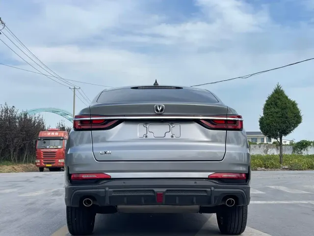 Changan CS85 COUPE — Фото автомобиля 6