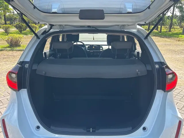 Honda Fit — Фото автомобиля 17