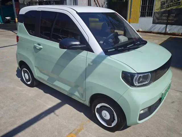 Wuling Hongguang Mini EV — Фото автомобиля 3