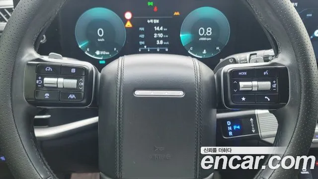 Hyundai Grandeur Grandeur (GN7) 2.5 Бензин 2WD — Фото автомобиля 18
