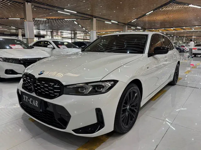 Фотография автомобиля — BMW 3 Series