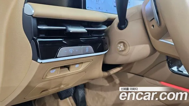 Genesis G80 Бензин 2.5 турбо 2WD — Фото автомобиля 24