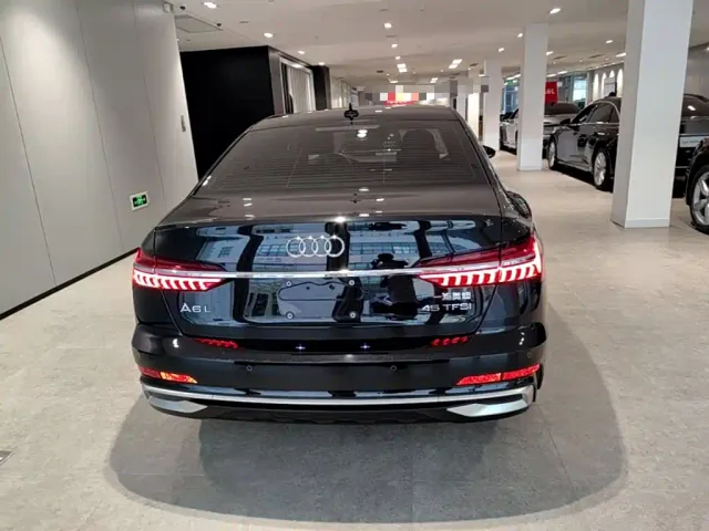 Audi A6L — Фото автомобиля 5