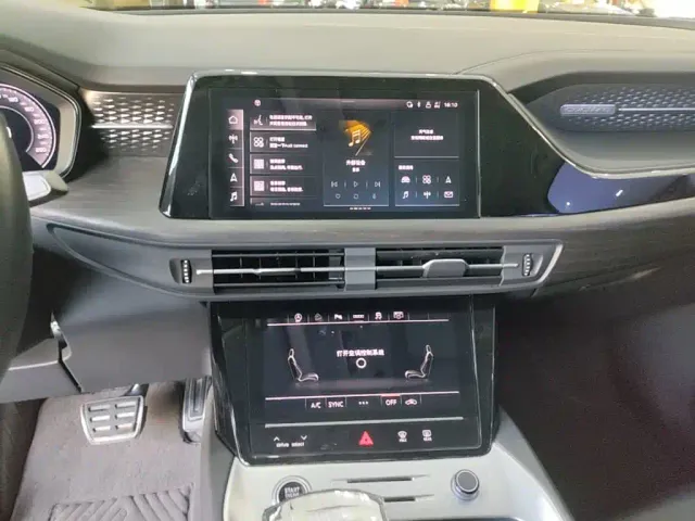 Audi Q6 — Фото автомобиля 12