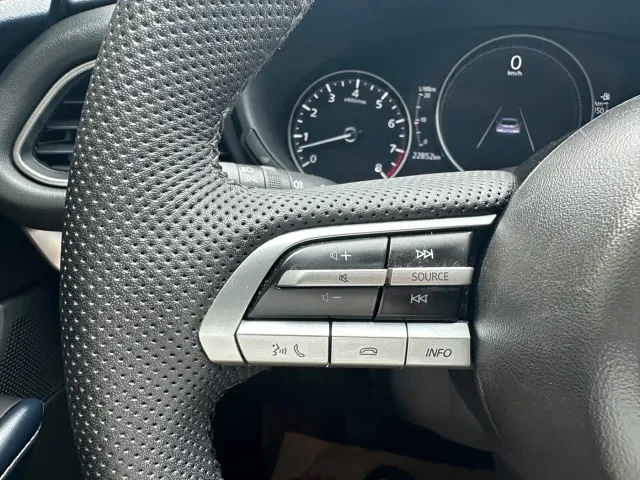 Mazda CX-30 — Фото автомобиля 11