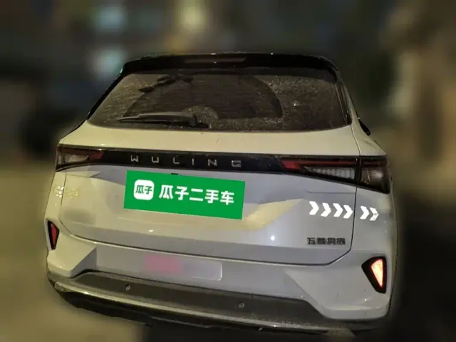 Wuling Asta — Фото автомобиля 7
