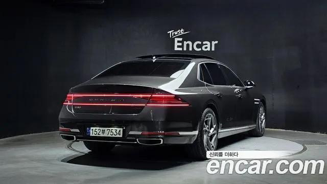 Genesis G90 Бензин 3.5 турбо AWD — Фото автомобиля 2