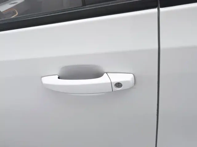 Wuling Hongguang Mini EV — Фото автомобиля 18