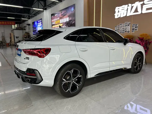 Audi Q3 Sportback — Фото автомобиля 7
