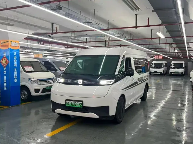 Фотография автомобиля — Farizon Super VAN